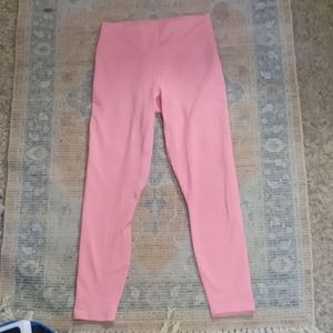 Fabletics small leggings in pink